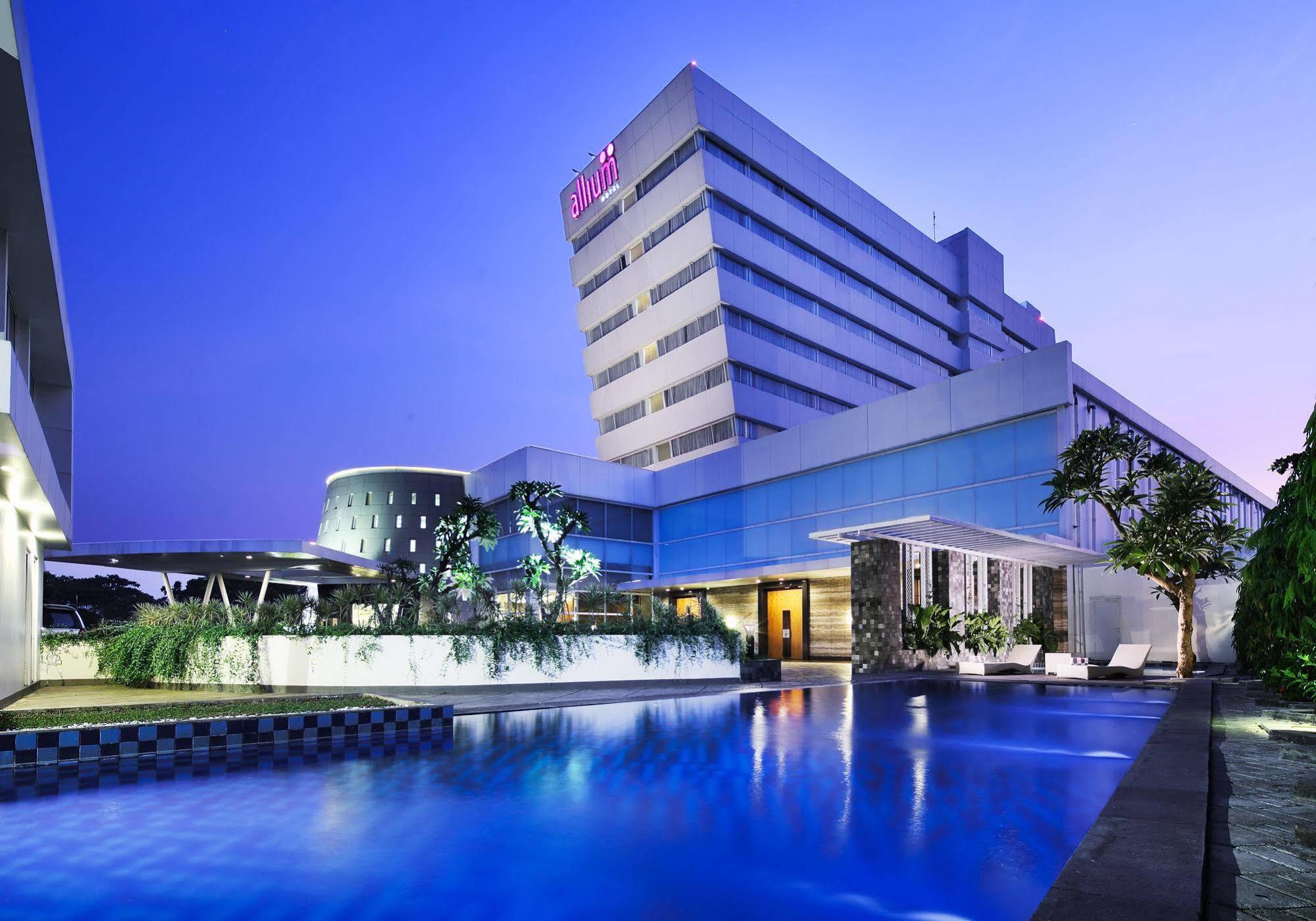 D'Primahotel Tangerang Exterior photo